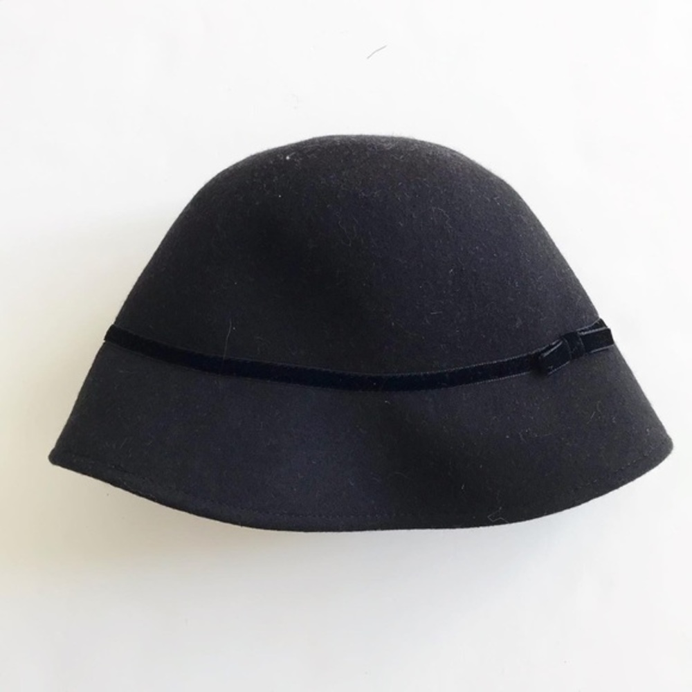 Gymboree black 100% wool velvet bow hat EUC size S